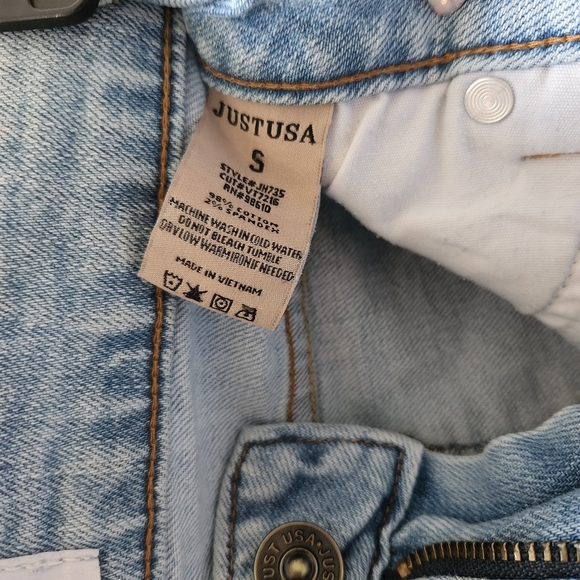 Cut off shorts - Picture 3 of 3